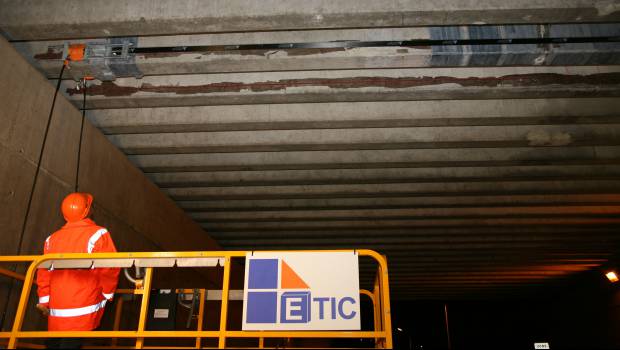 Le pont de Pontcharra-sur-Turdine réparé à partir de fibres de carbone