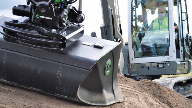 Le Suédois Solix acquiert Steelwrist et SVAB Hydraulik