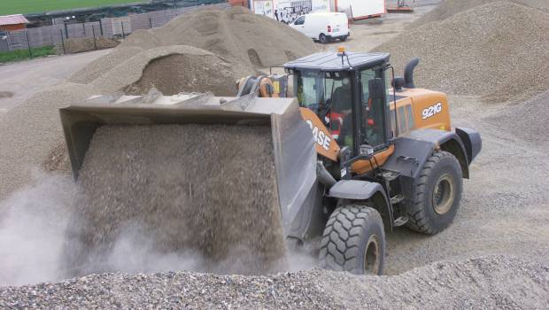 Une chargeuse Case 921 G chez Gaia Eco Granulats