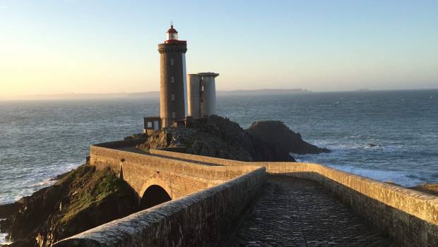 AC Environnement teste le BIM au phare du Petit Minou en Bretagne