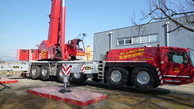 Le groupe suisse Emil Egger se renforce avec trois grues Manitowoc