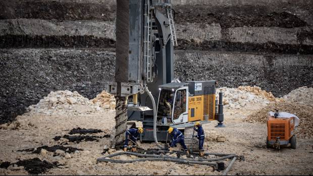 Liebherr fore les pieux de l'extension d'une station d'épuration à Bogotà