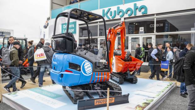 Mini-pelles : entre concept et réalité