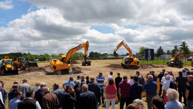 AM2, concessionnaire JCB, ouvre une agence à Meung-sur-Loire