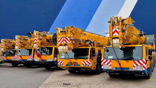 Six grues tout-terrain Demag en navigation jusqu’au Chili