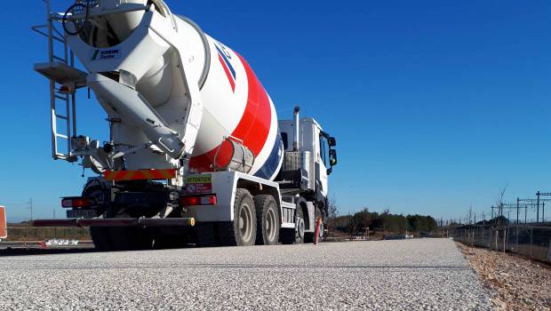 Cemex fournit 2500 m3 de béton pour la gare de Nîmes-Pont du Gard