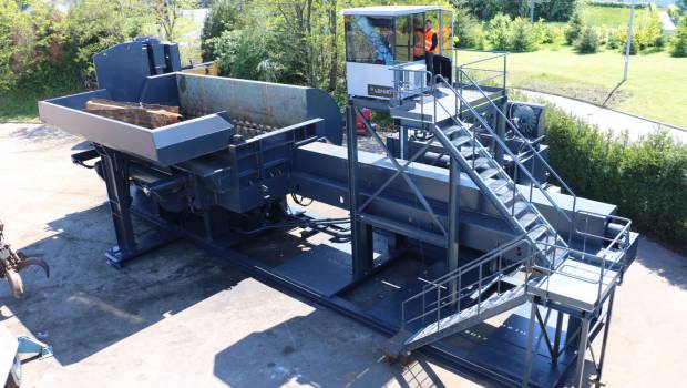 Une cisaille kolossale !