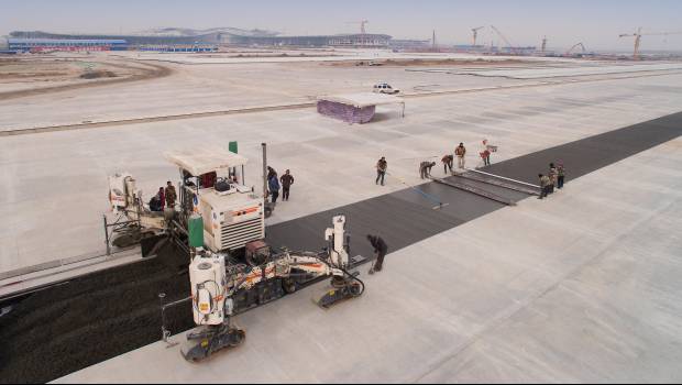 Wirtgen signe l’aire de trafic en béton de l'aéroport de Beijing