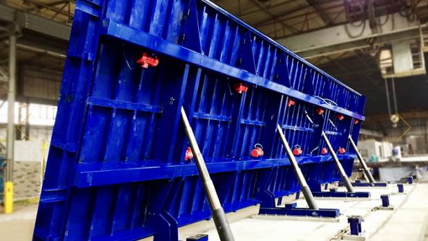 Tables basculantes pour panneaux en béton en Pologne