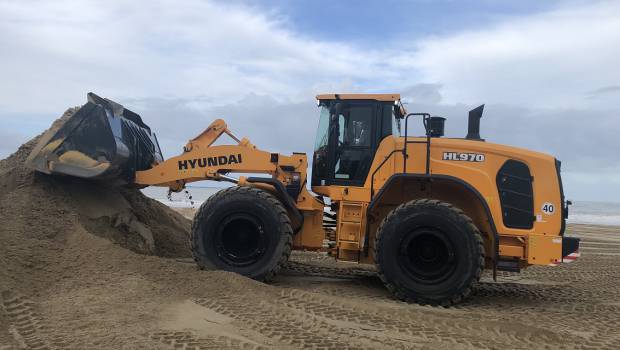 Une HL970 de Hyundai CE en action en Charente-Maritime