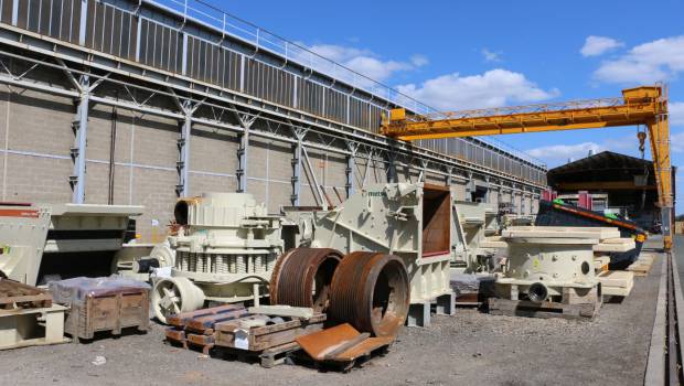 Chez Metso, un atelier d'experts pour remettre à jour le vieux matériel