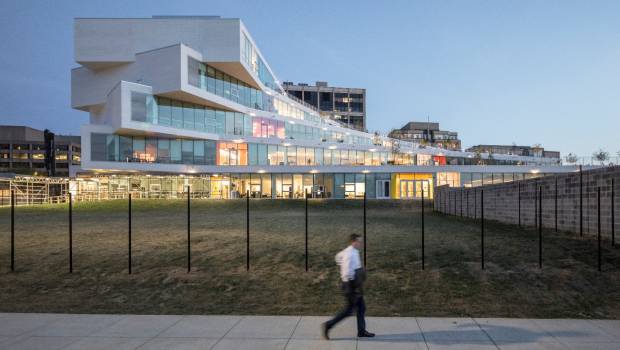 Une première école publique américaine pour BIG