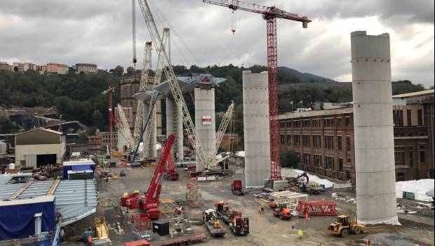 Gênes : le nouveau pont prend forme