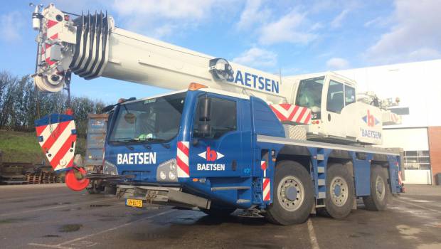 Une grue Demag AC 55-3 débarque chez Baetsen Kraanverhuur