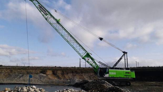 Livraison d'une dragline Sennebogen chez Sud Dragage