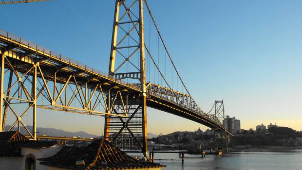 Le plus long pont suspendu du Brésil surveillé grâce aux capteurs HBM