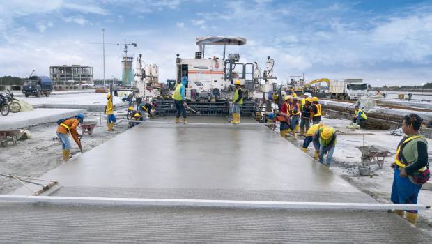 Onze machines à coffrages glissants Wirtgen aident à la construction de l’aéroport Yogyakarta