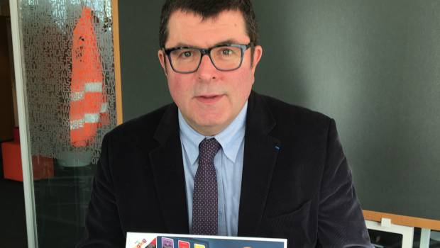 Deux jeux de société pour les réseaux et les TP