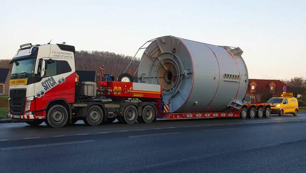 Une semi-remorque Faymonville VarioMax extra-surbaissée 2+4 livrée à Sitca