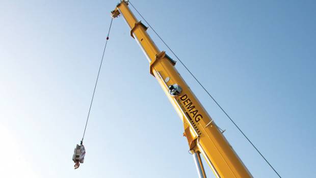 Demag dote ses grues AC 55-3 et AC 60-3 du système Flex Base