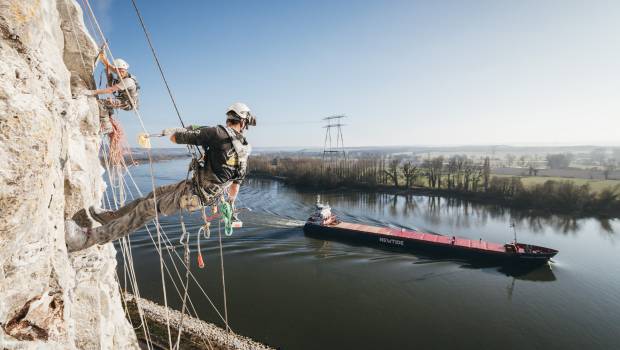 Nouvelles technologies : les cordistes accrochent !