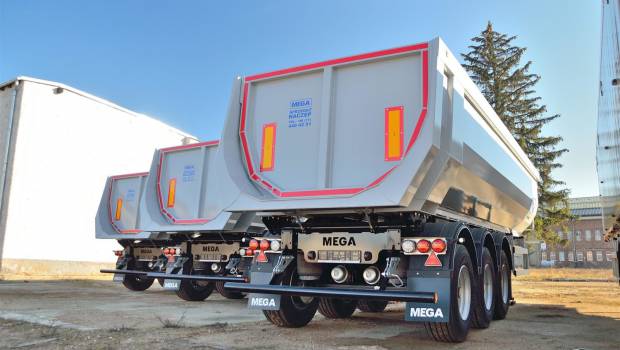 Benalu change de tête