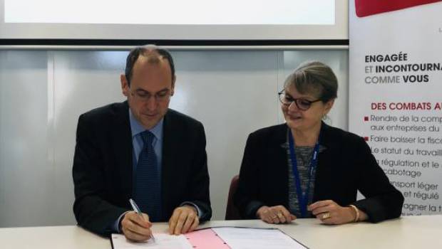 Sécurité routière aux passages à niveau : SNCF Réseau et la FNTR s’engagent