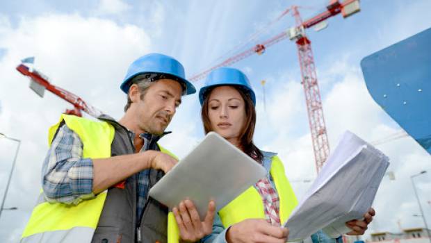 Le bâtiment compte 12,4% de femmes dans ses effectifs