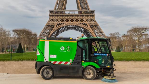 Quatre Mathieu MC 210 à Ethanol commandées par la mairie de Paris
