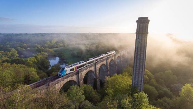 SNCF Réseau partenaire de l’exposition « L'industrie vue du ciel »