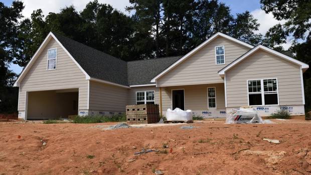 Covid-19 et autorisations d'urbanisme : la LCA-FFB s'indigne !