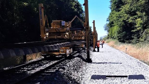 Régénération de la voie 2 entre les gares des Echets et de Villars-les-Dombes