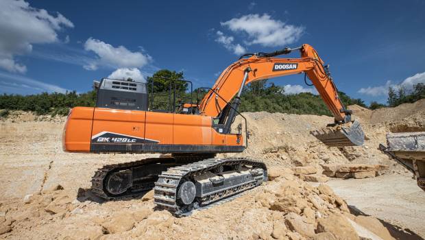 Une 43 tonnes passe au Stage V