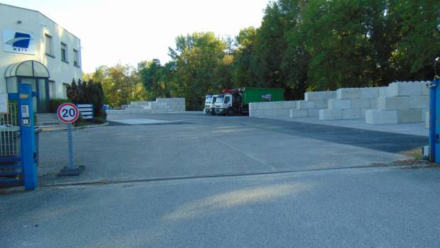 Une déchetterie professionnelle ouvre à Saint-Genix-les-Villages