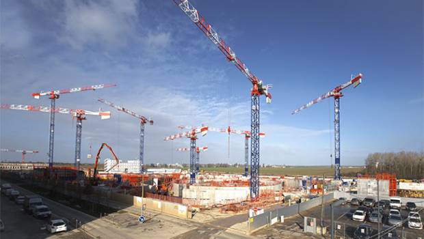 8 grues Potain à Saclay