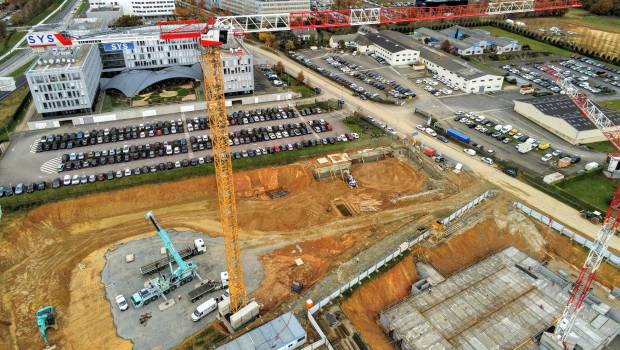 SYS : toujours plus haut