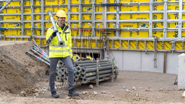 Doka lance un étai poids plume