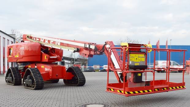 Location : investissement massif chez Genie