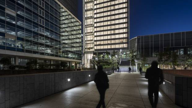 A La Défense, des lieux de vie s'animent au pied des nouvelles tours