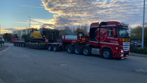 Le road-trip d'une pelle entre les Pays-bas et la France