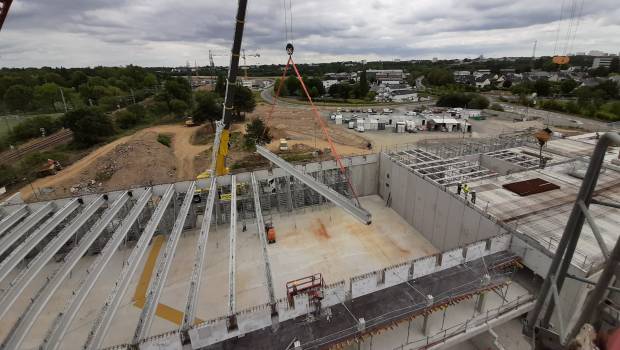 19 poutres précontraintes très grandes portées en pose « commando »