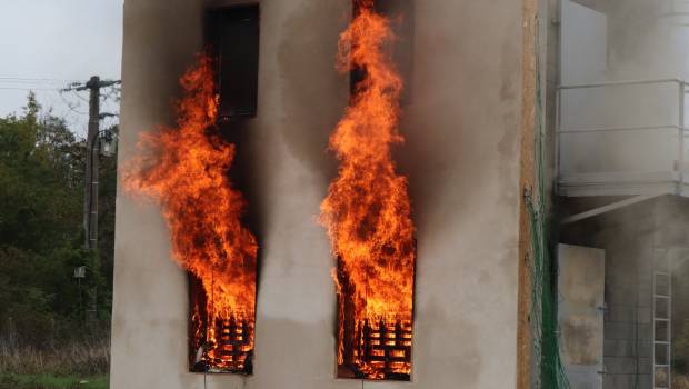 Cerib : résultats de l’essai au feu sur une paroi en béton de chanvre