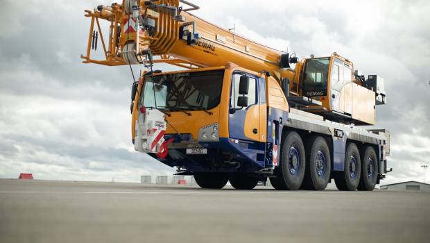 Place à la nouvelle Demag AC 80-4