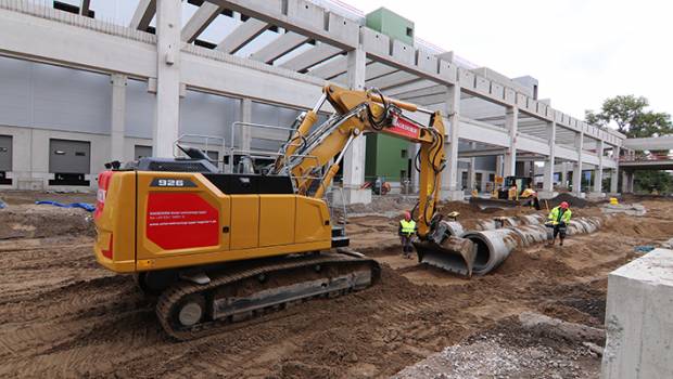 Hagedorn acquiert une R926 G8