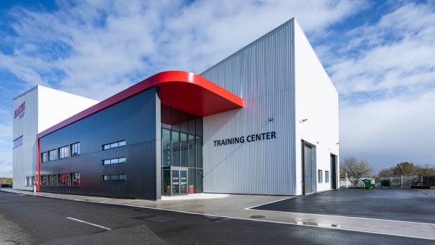 Comment Manitou Group adapte sa formation technique ?