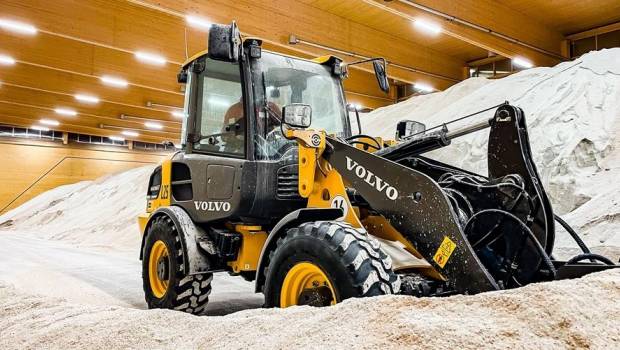 Volvo L25 : Une chargeuse électrique à toute épreuve