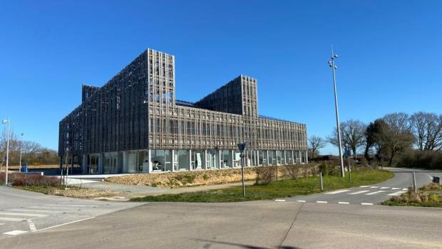 La pépinière Work in Pornic s'habille de bois