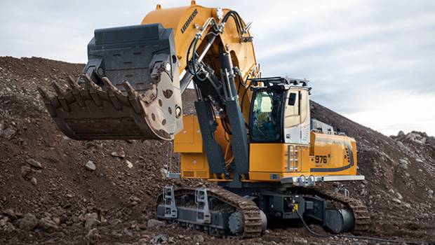 Liebherr dévoile à son tour deux pelles électriques destinées à l ...