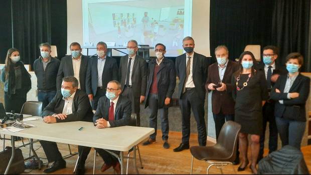 Aktid signe un contrat pour la construction du nouveau centre Tri Val-de-Loir(e)