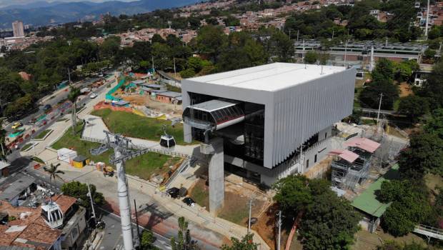 Poma sur la ligne P de Medellin